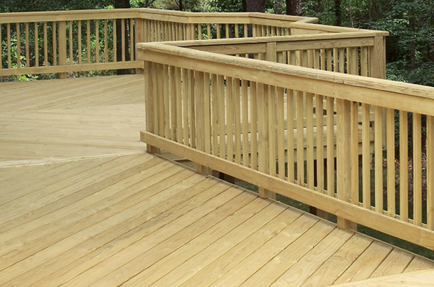 wood deck railing